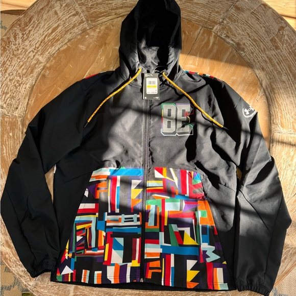 Men's UA Legacy Black History Month Windbreaker size M - Picture 5 of 6
